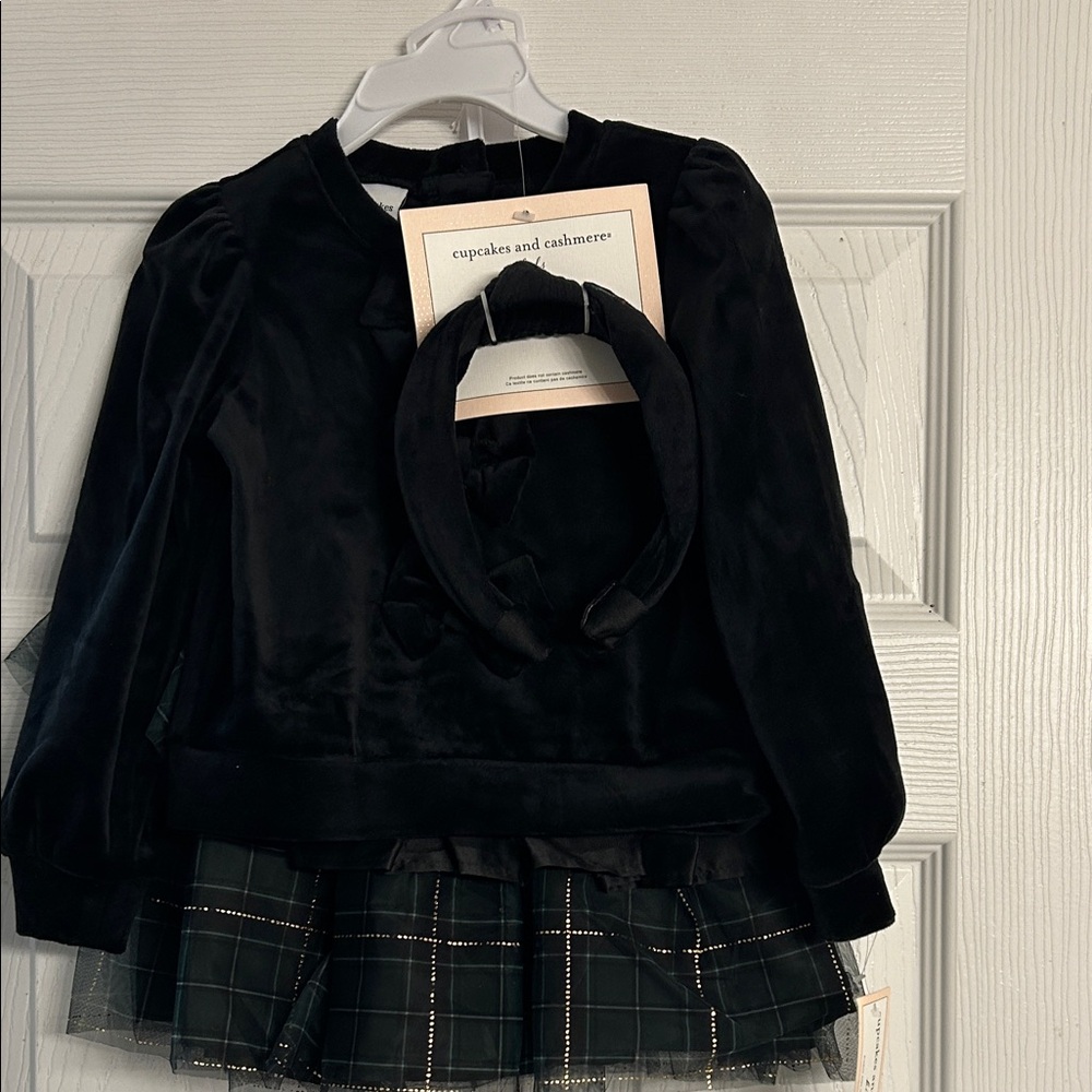 Cupcakes & Cashmere Black sweater with Embroidered Headband and skirt 3T NWT